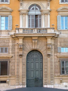ingresso del palazzo del s. Uffizio