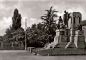 Monumento ai Caduti del capoluogo e Parco della Rimembranza.