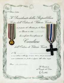 *Croce - Cavaliere di Vittorio Veneto