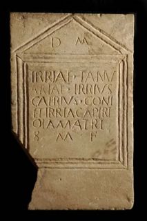 Museo Sannitico di Campobasso, iscrizione funeraria della gens Hirria, proveniente da Larino (CB)