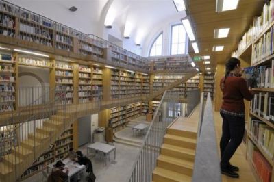 Biblioteca universitaria di Sassari