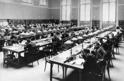 Bibliothèque de Geneve - Sala di lettura dal 1905