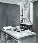 Biblioteca nazionale di Torino - laboratorio di restauro, con codici carbonizzati (1964)
