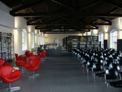 Biblioteca Lazzerini